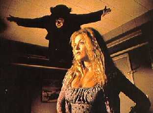 CON LA MUERTE EN TALONES (Vampiros).jpg (10542 bytes)