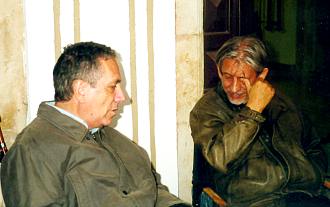 Adolfo Bellido (el "boss") y Basilio Mart�n Patino en un descanso del rodaje de "Octavia"