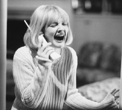 Con el tiempo los psicpatas han pasado a ser un clich y pasto de las inevitables secuelas. Pese a todo hay estimables ejemplos, como el primer "Scream".