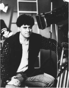 El planeta Almodóvar continúa alimentándose de sí mismo