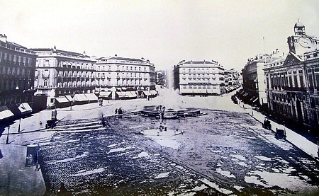 La historia de la Puerta del Sol contada de una forma ins&oacute;lita