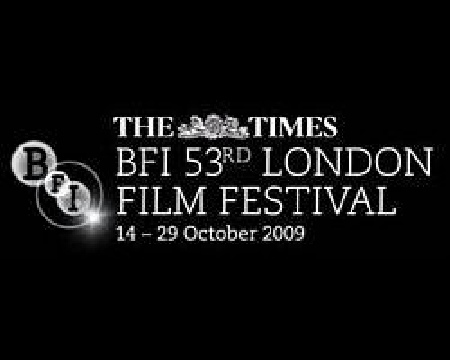 El festival tambi&eacute;n organiza una serie de tes vespertinos donde los periodistas pueden entrevistarse con diferentes cineastas 