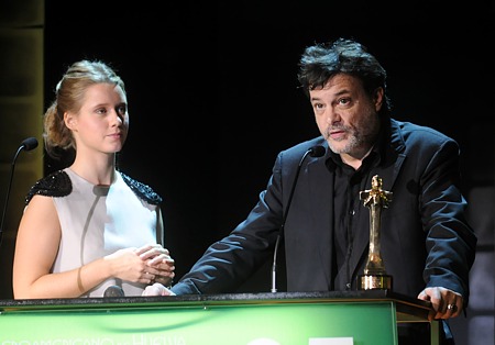 Jos&eacute; Luis Ram&iacute;rez fue el encargado de recoger el primer premio para 'La nana'