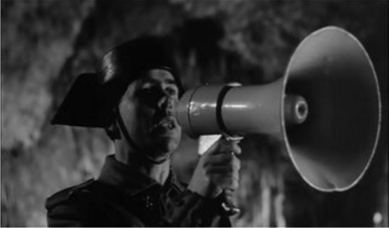 Hay que tener en cuenta el sanísimo peregrinaje de los neorrealistas italianos a proyectos que, como El verdugo o Calabuch, dieron imágenes inmortales haciendo del cine español un lugar mejor