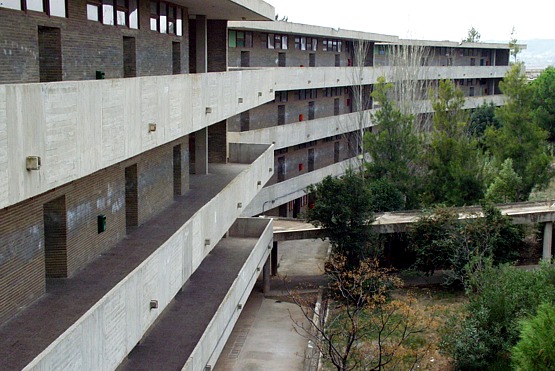 Las aulas de la Universidad Laboral de Cheste, donde las primeras alumnas vivieron situaciones de película