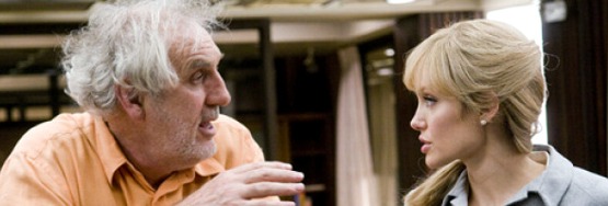 Phillip Noyce dirigiendo a Angelina Jolie en Salt
