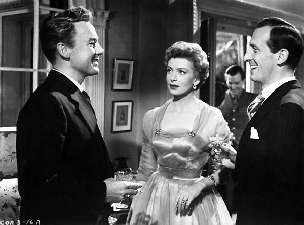 En 1999, cuarenta y cuatro años después del original, se rodó un remake del film dirigido por Neil Jordan, titulado El fin del romance vivir-un-gran-amor-5