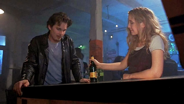 La ubicación del filme es una ciudad de paso para ambos, ninguno está familiarizado con ella, lo que les permite descubrirla juntos antes-amanecer-3