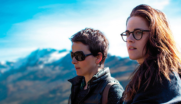Viaje a Sils Maria —suena mejor en su traducción del original Nubes sobre Sils Maria— se adapta al esquema clásico de tres tiempos. viaje-a-sils-maria-2