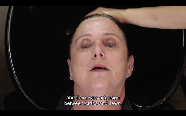 Women In Sink 2015 de Iris Zaki 
