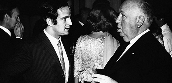 El documental refuerza lo que el libro transmite, la pasión por el cine; la emoción y la admiración desde la que Truffaut se acerca a Hitchcock hitchcock-truffaut-1